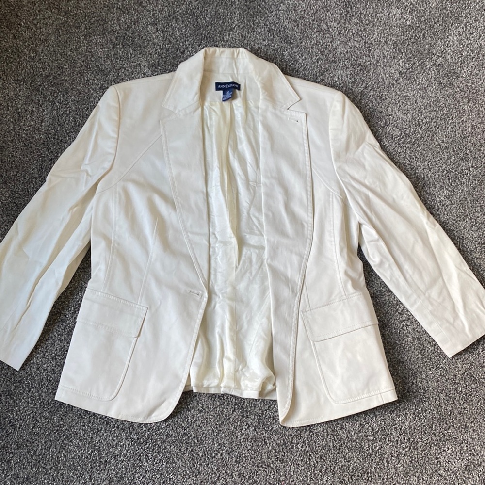 Ann Taylor Blazer